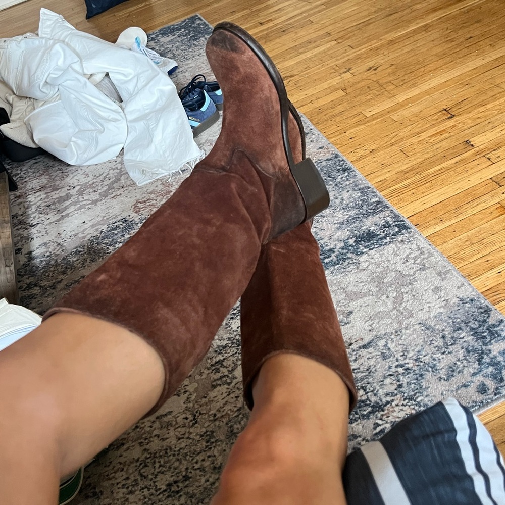Frye Boots 9 - Picture 8 of 10